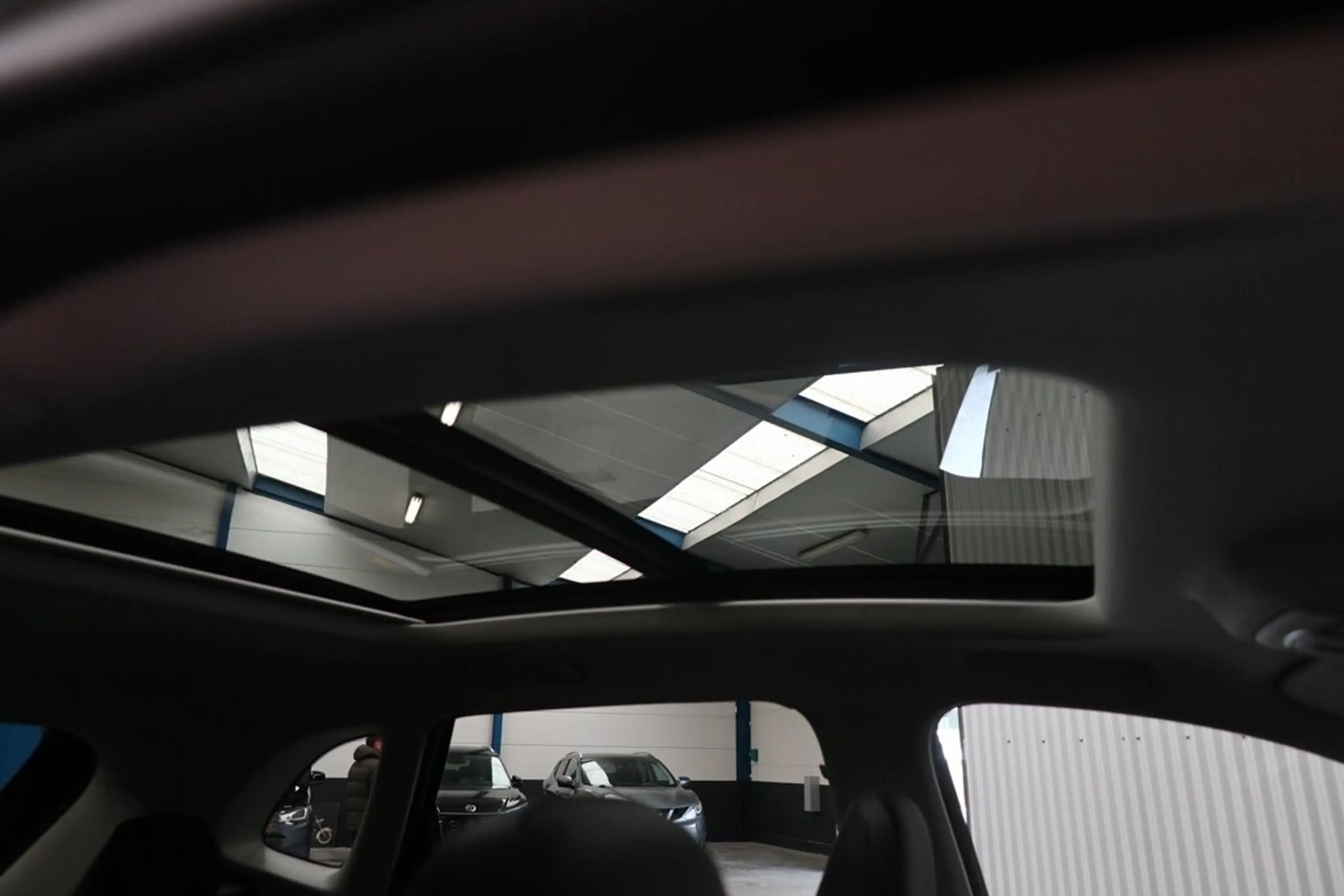 MG ZS ZS 1.5 HEV Hybride+ Luxury Panoramisch schuifda... — photo 8