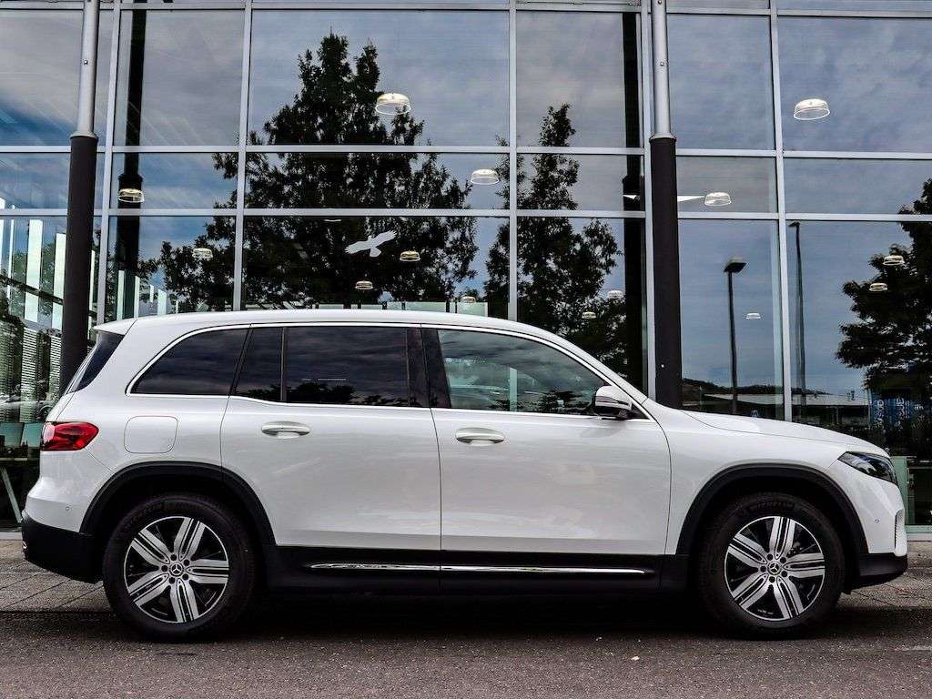 Mercedes-Benz EQB