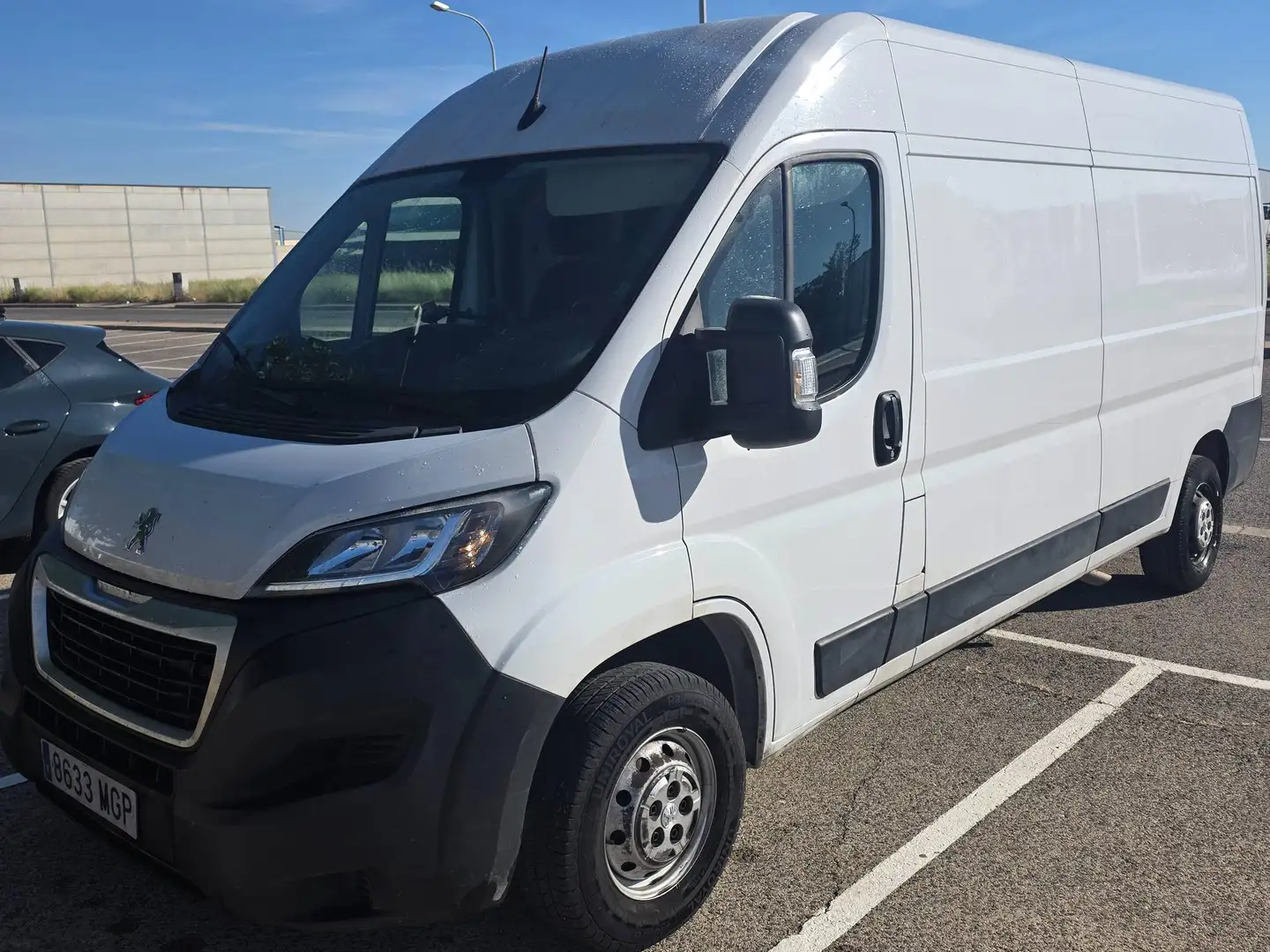 Peugeot Boxer Boxer Furgón D.Cb. 2.2BlueHDI 335 L3H2 S Blanco - 1