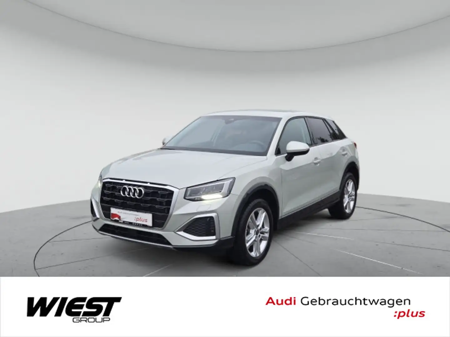 Audi Q2 advanced 35 TFSI S tronic, LED/AHK/PDC/SHZ/VI Silber - 1