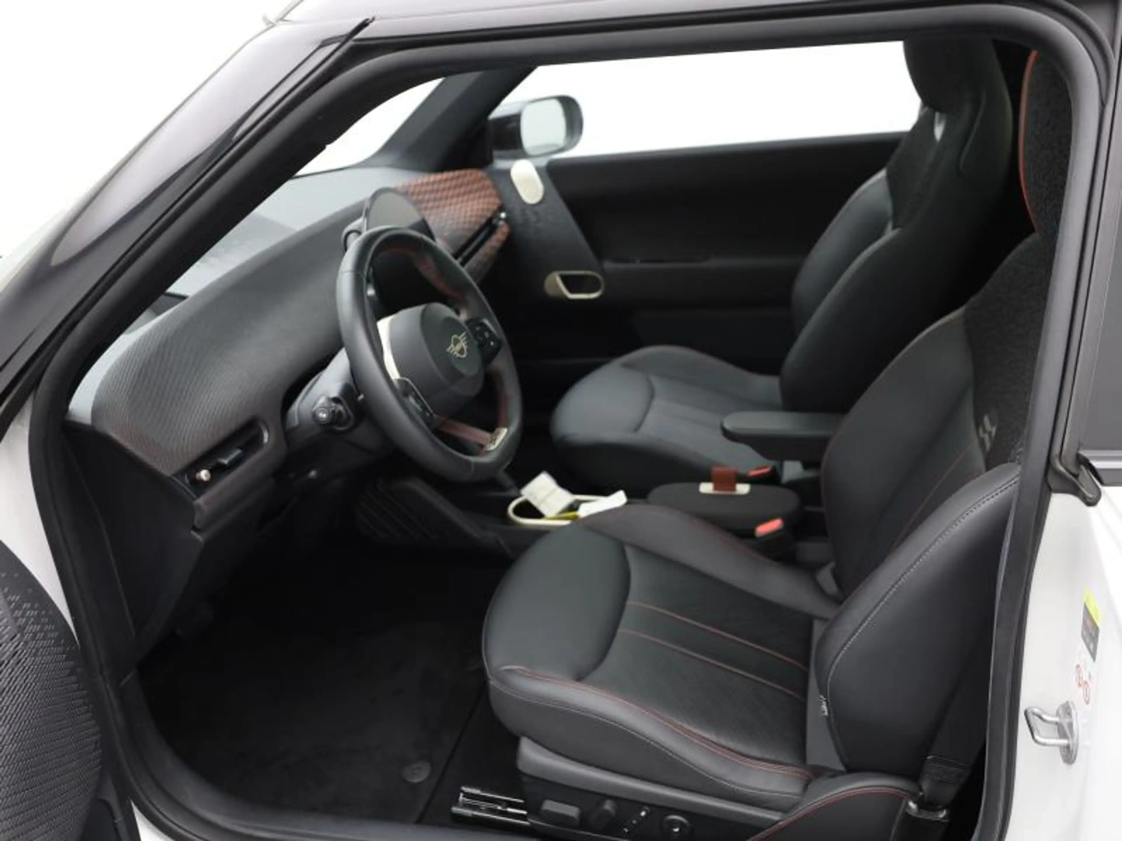 MINI Cooper SE JCW PACK - PANO - HARMAN KARDON - FULL — photo 6
