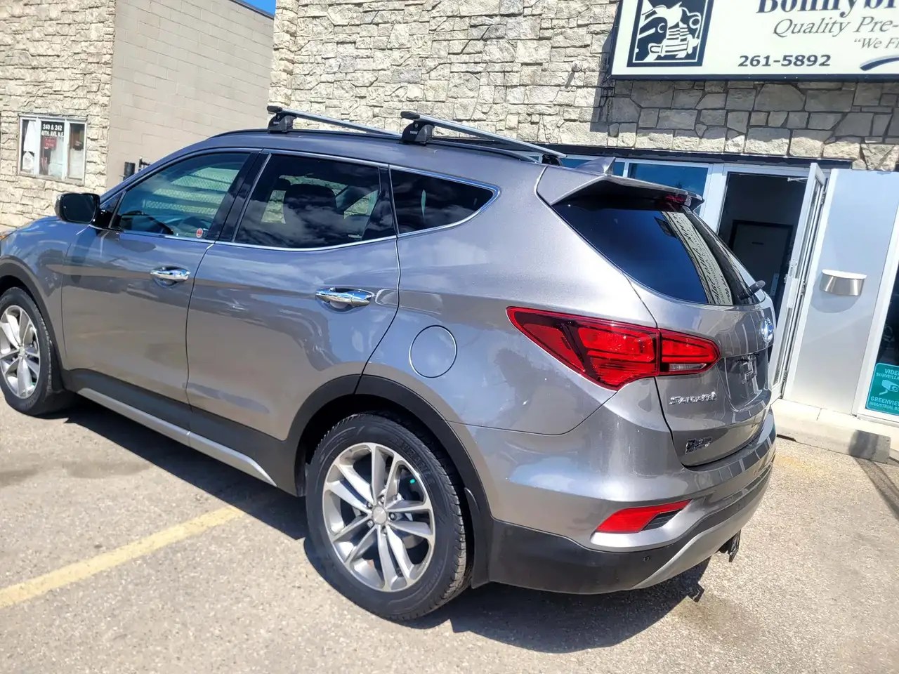 Hyundai SANTA FE photo Hyundai SANTA FE