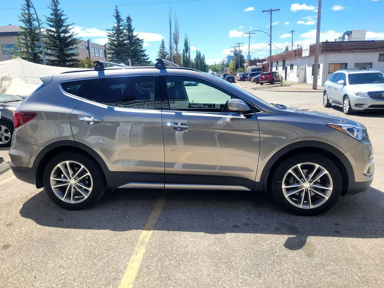 Hyundai SANTA FE photo Hyundai SANTA FE