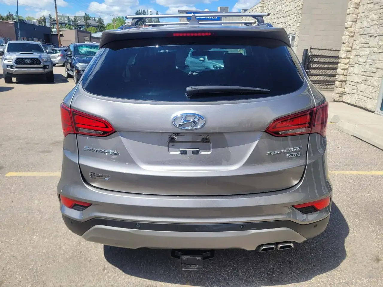 Hyundai SANTA FE photo Hyundai SANTA FE