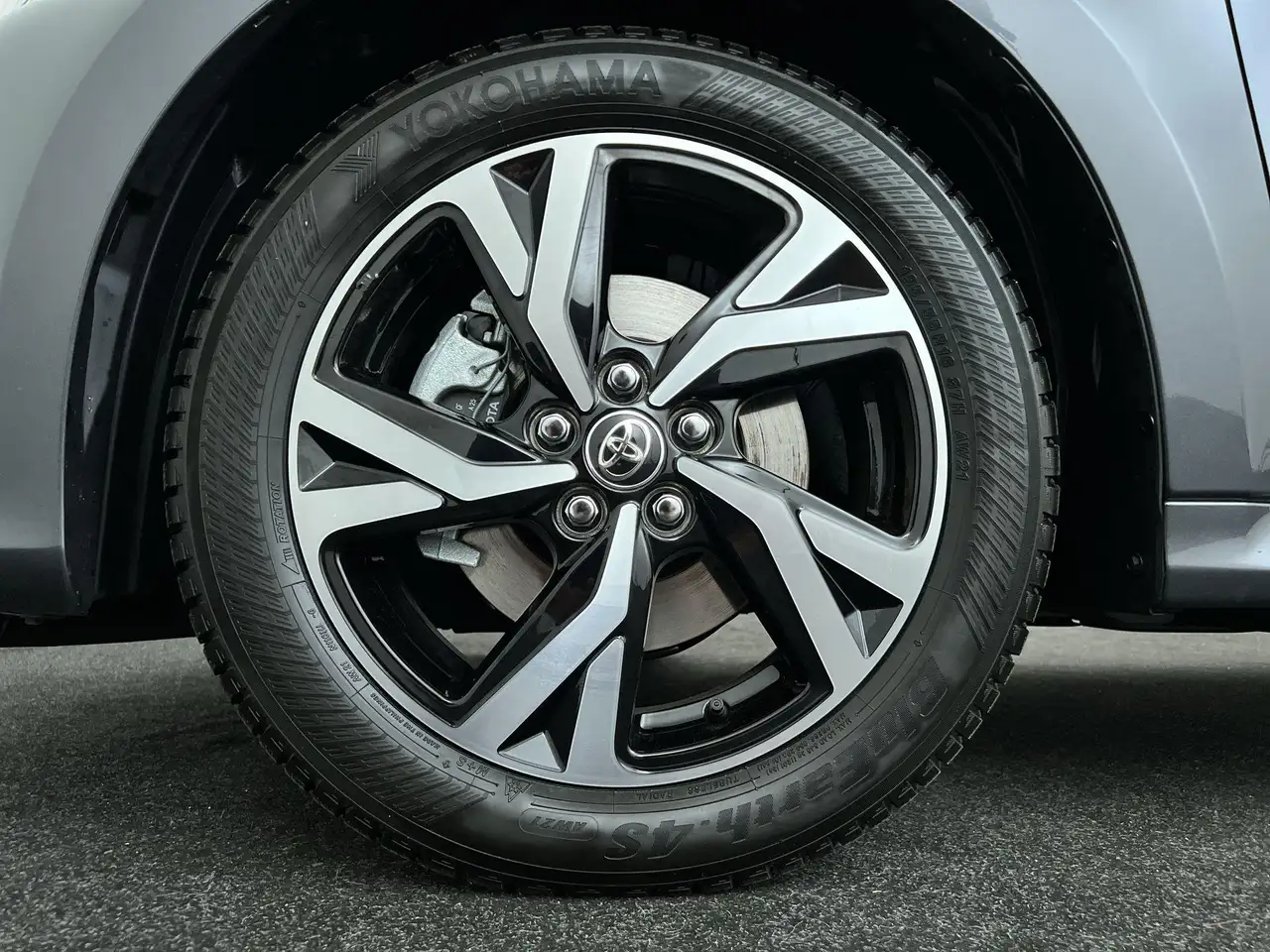 Toyota Yaris 2026 — фото 10