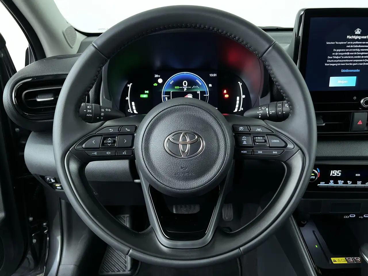 Toyota Yaris 2026 — фото 14