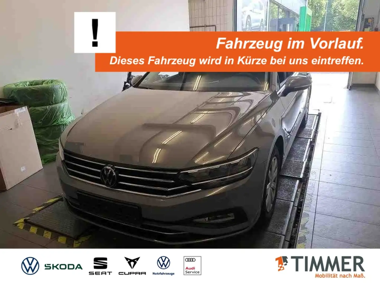 Volkswagen Passat Variant 2.0 TDI DSG BUSINESS *AHK *LED *RKAM *ACC * Grau - 1