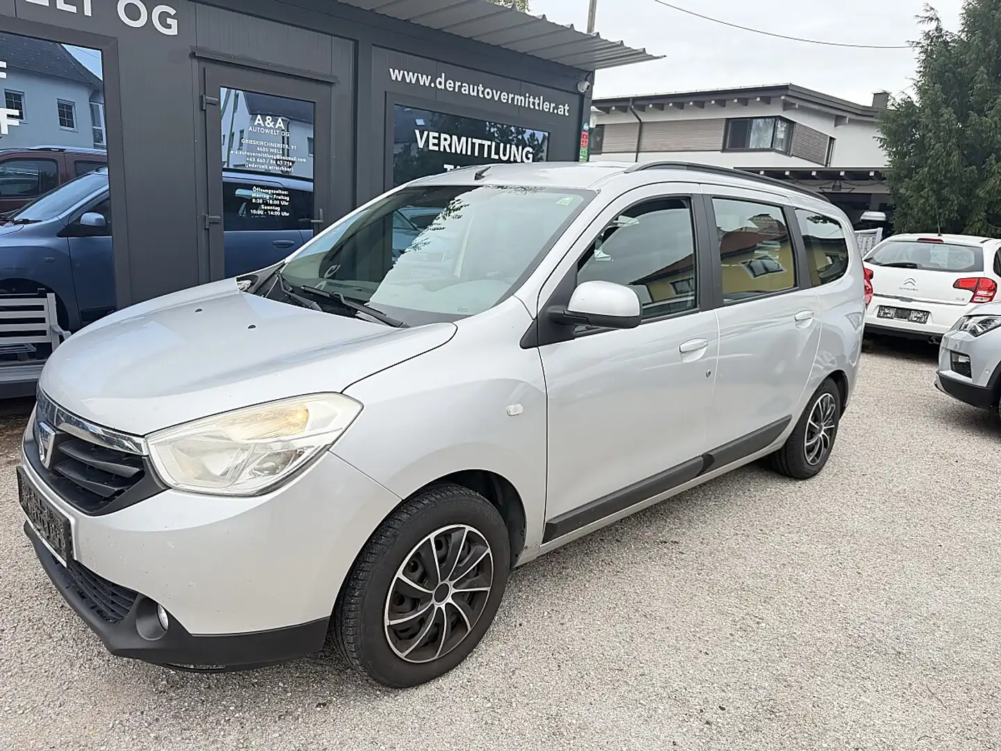 Dacia Lodgy Lauréate dCi 90 Silber - 2