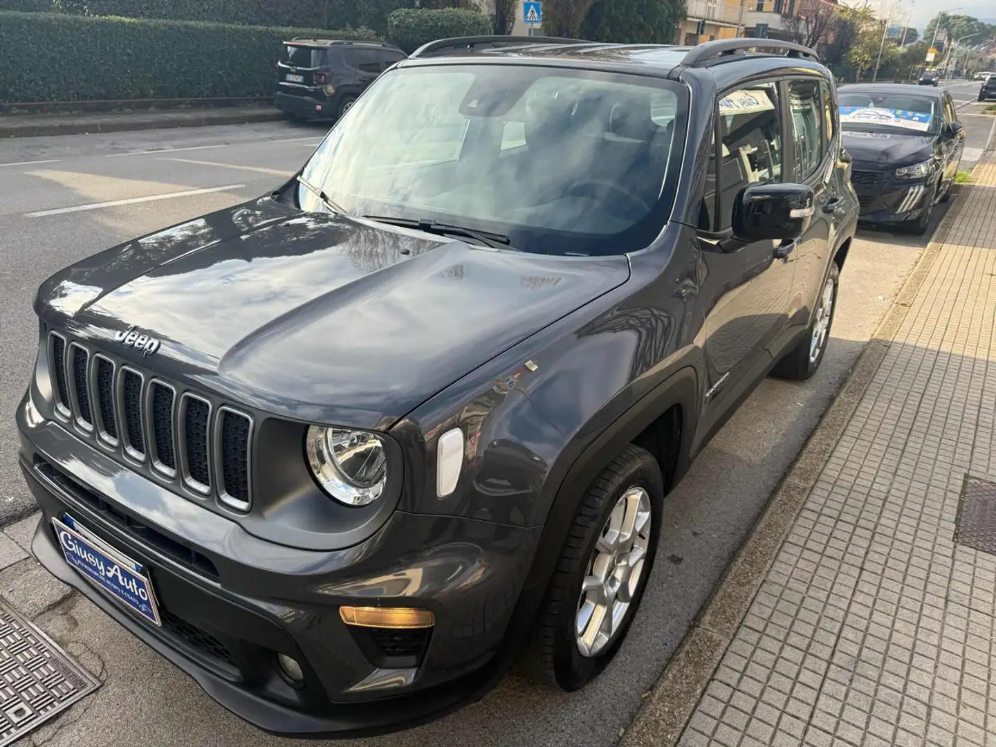 Jeep Renegade 1.3 T4 190CV PHEV 4xe AT6 Limited Gris - 1
