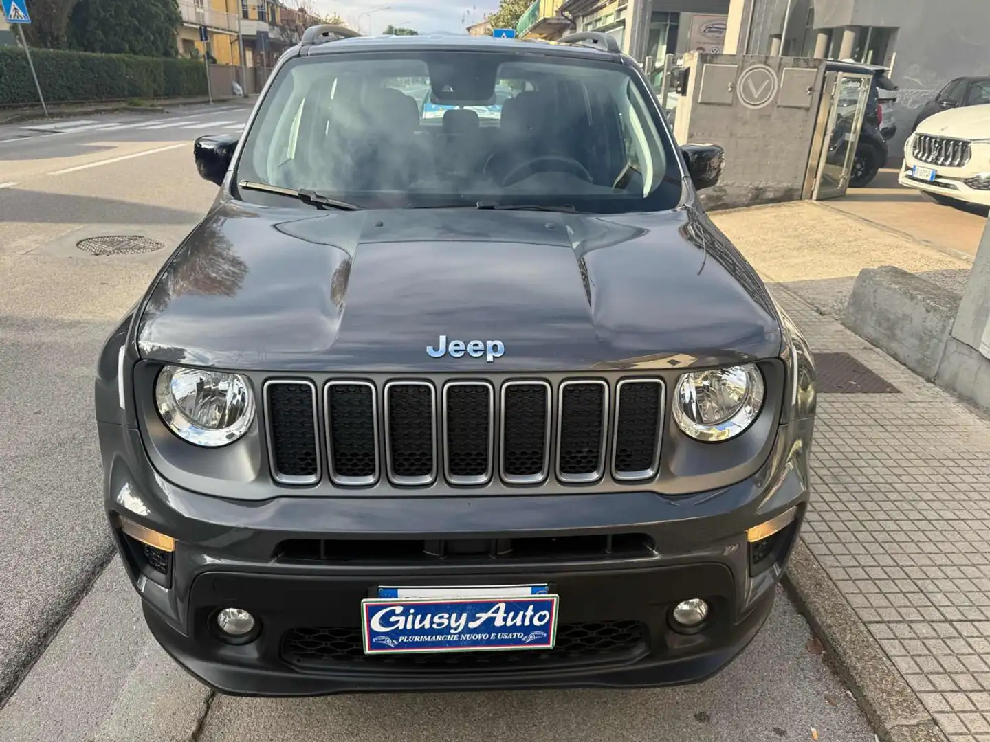 Jeep Renegade 1.3 T4 190CV PHEV 4xe AT6 Limited Gris - 2