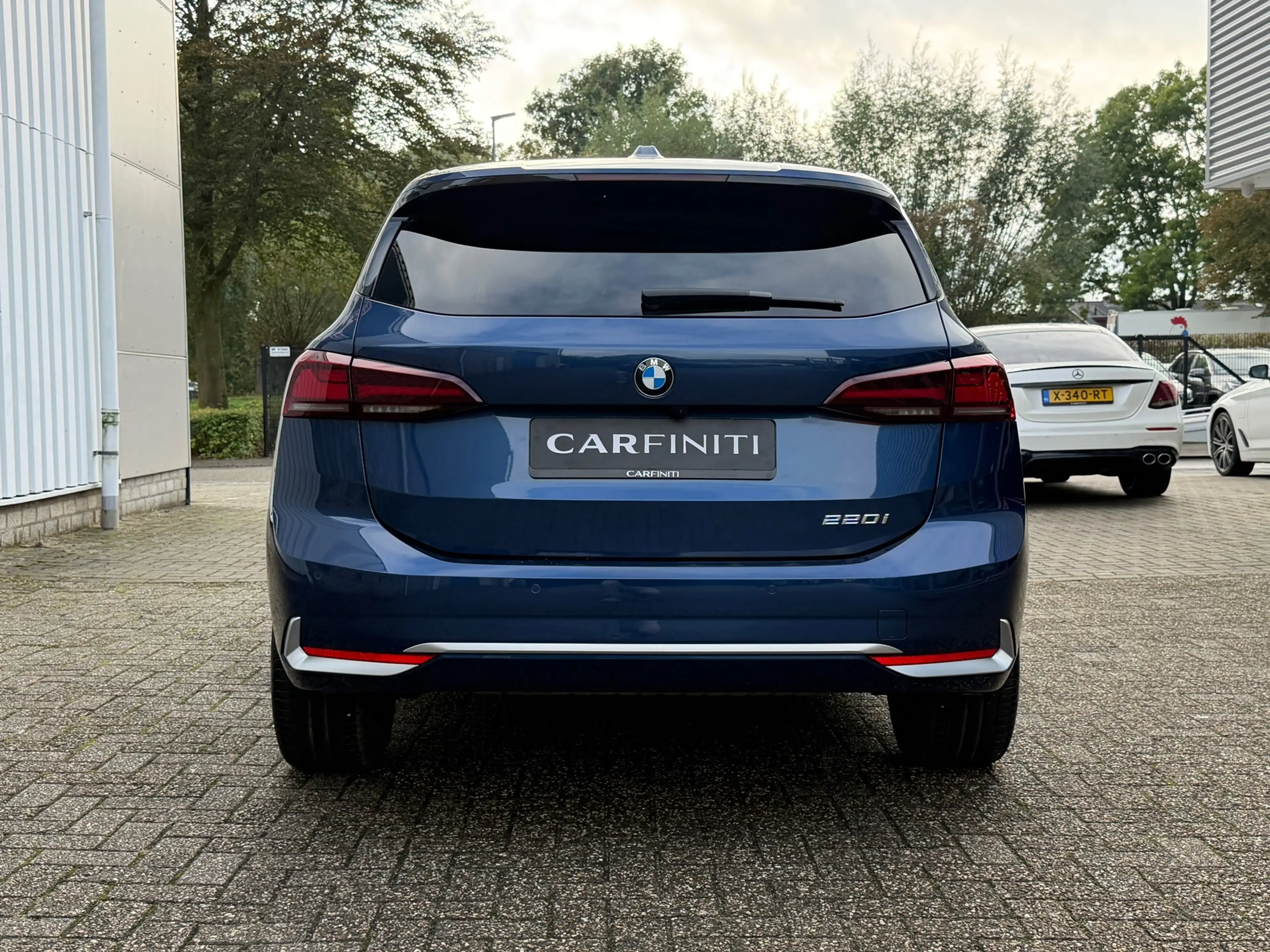 BMW 220 2-serie Active Tourer 220i M-Sport Automaat 170 Pk — photo 7