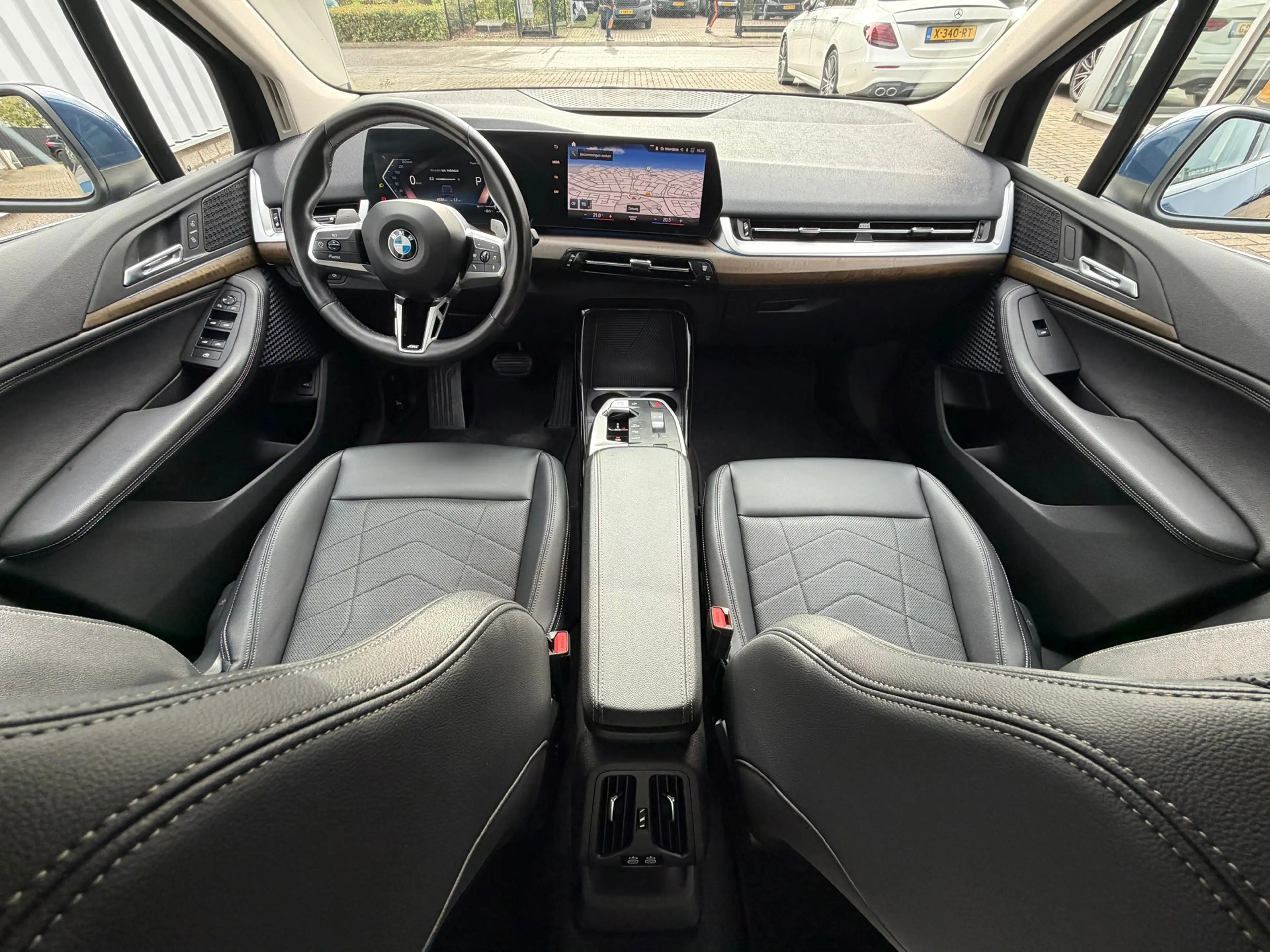BMW 220 2-serie Active Tourer 220i M-Sport Automaat 170 Pk — photo 14