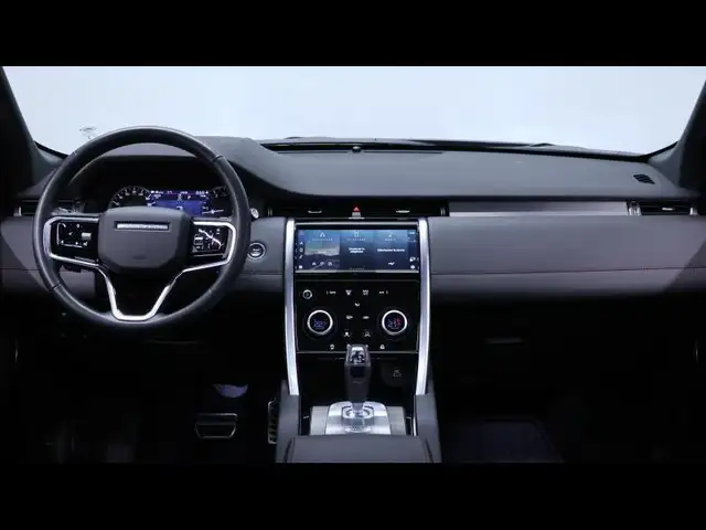 Land Rover Discovery Sport view 15