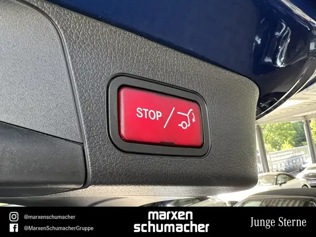 Mercedes-Benz GLB view 15