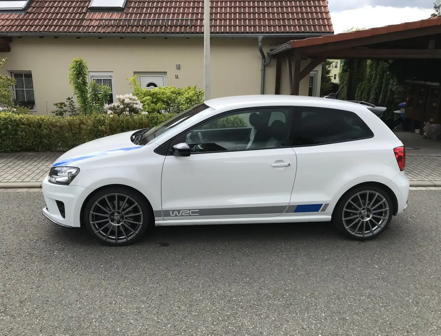 Volkswagen Polo R WRC Polo R WRC 2.0 TSI bijela - 2