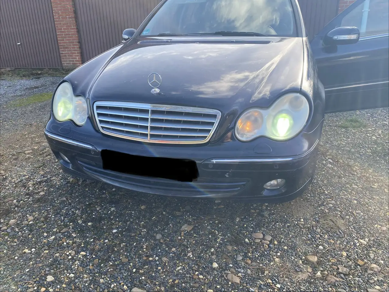 Mercedes-Benz C 220