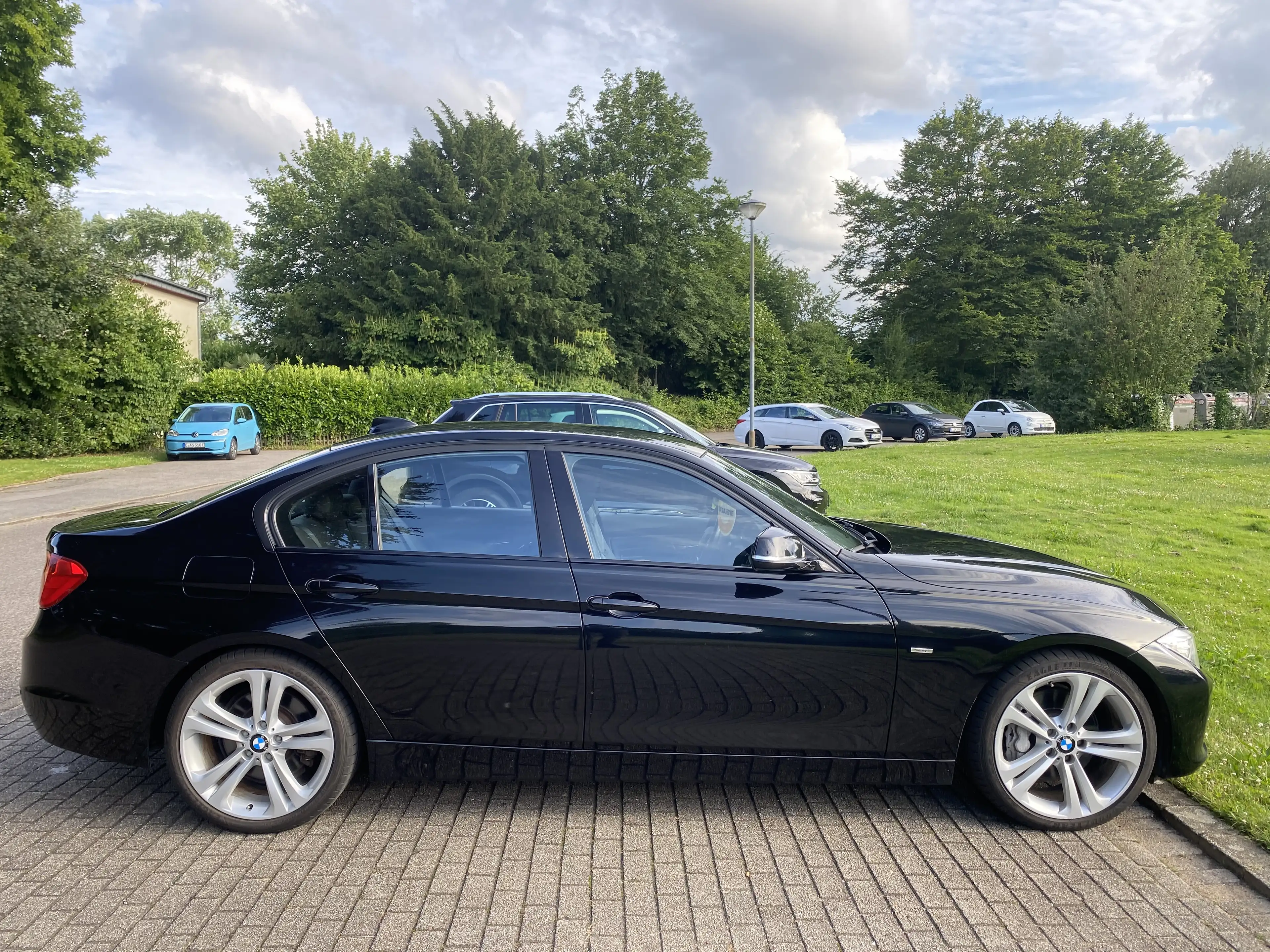 BMW 335 335i AUTOMATIK. LUXURY .BI-XENON. HEAD-UP. VOLLLEDER. NAVIGATION. PDC. GERMAN/ DEUTSCHES CAR — photo 13