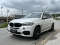 BMW X5 M M50d Weiß - thumbnail 2