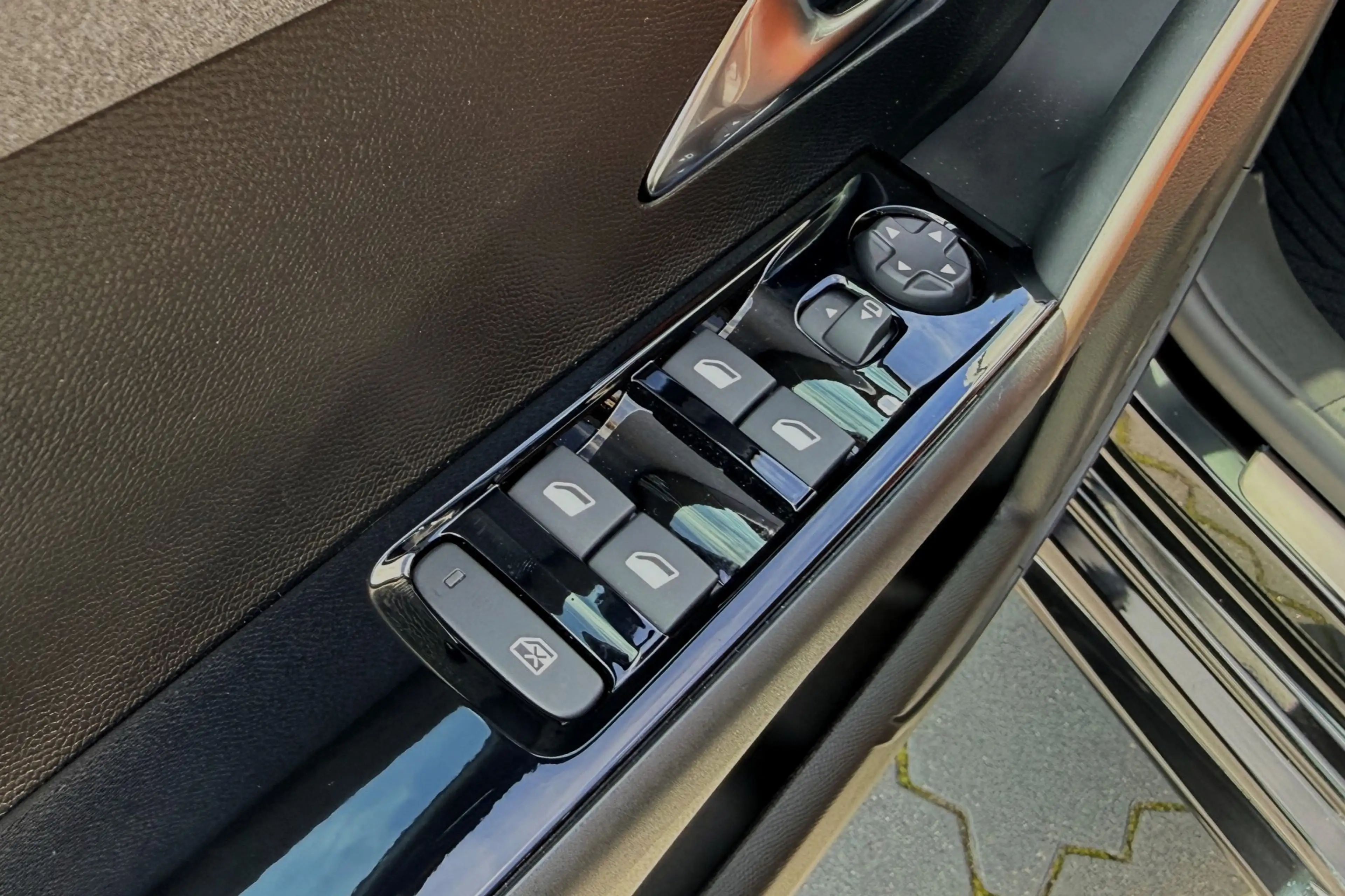 Lancia Ypsilon LX 51 kWh ZEER COMPLEET! NIEUWE AUTO! 10X OP VOORR — photo 10