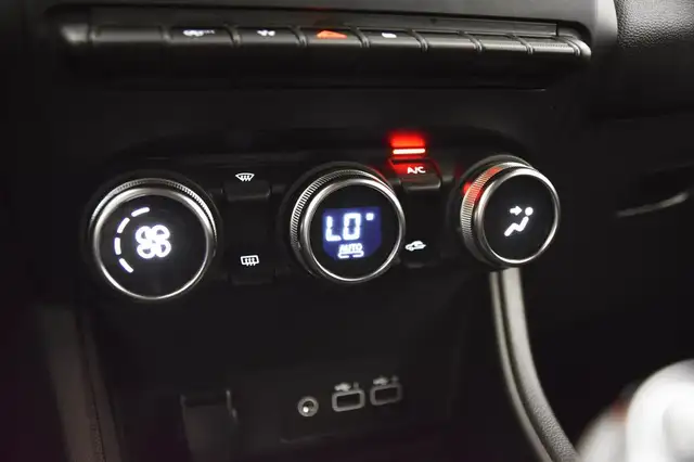 Renault Captur view 11