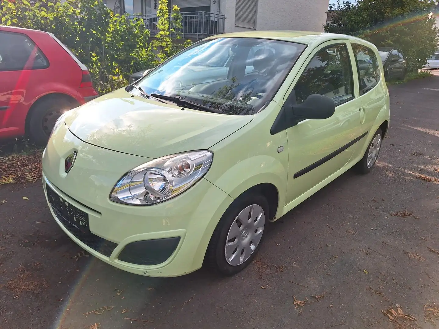 Renault Twingo 1.2 Authentique Grün - 1