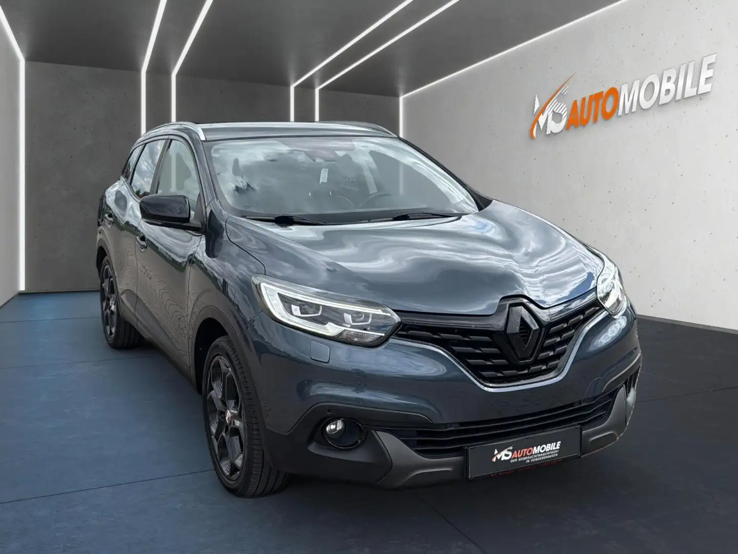 Renault Kadjar Energy TCe 130+LED+AHK+LEDER+BOSE+KAMERA Grau - 2