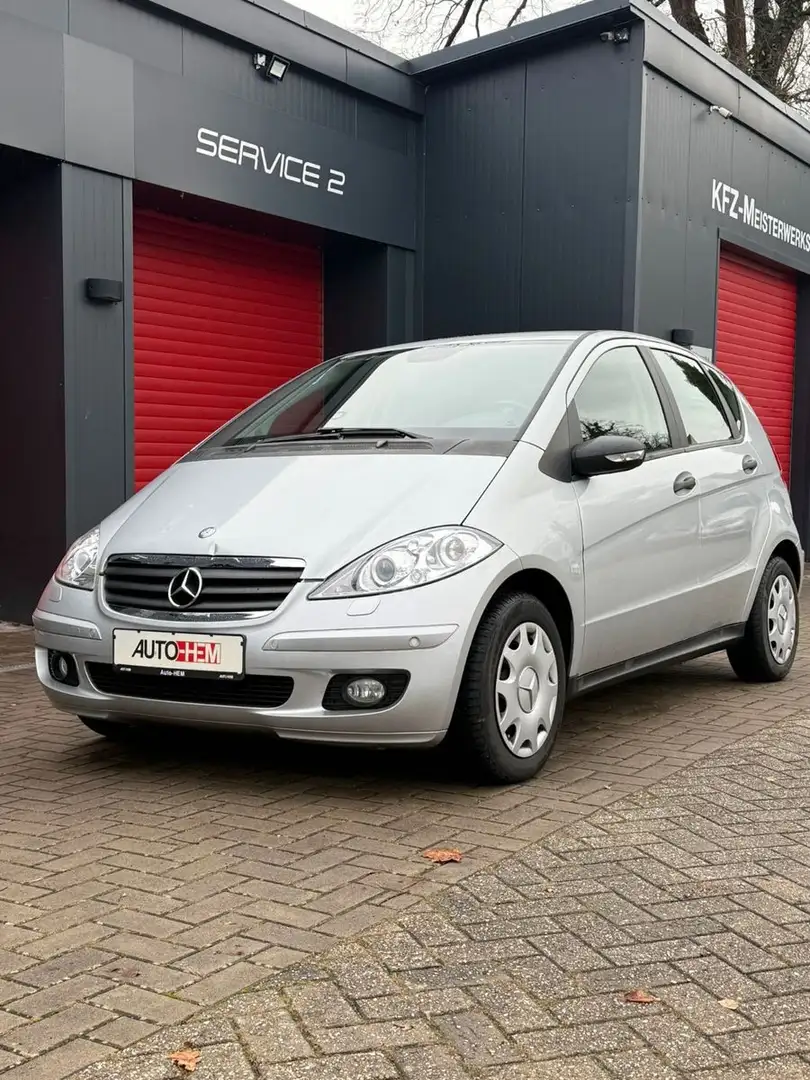Mercedes-Benz A 150 Automatik Xenon Klimaaut. PDC Silber - 1