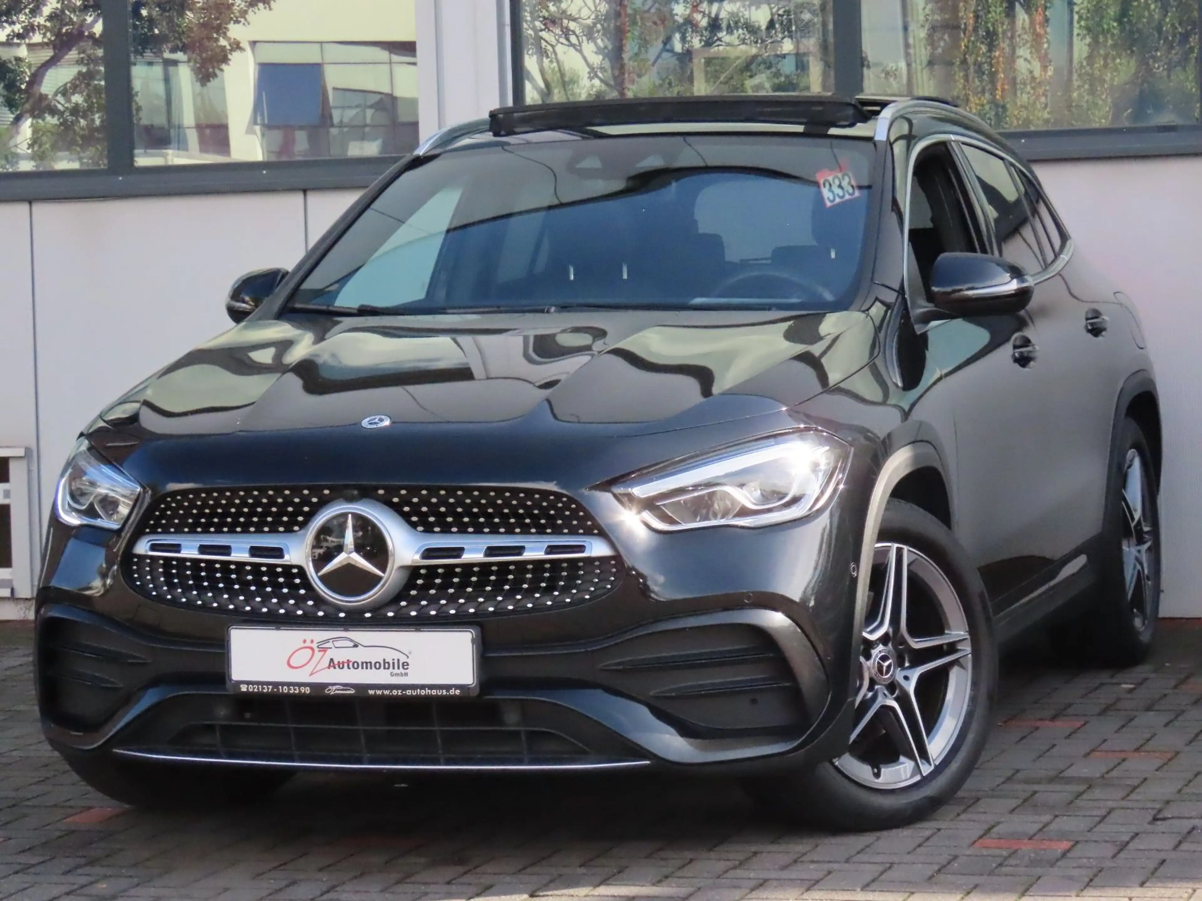 Mercedes-Benz GLA 200 Autom. Leder Sitzheiz. Klima Pano ACC — photo 5