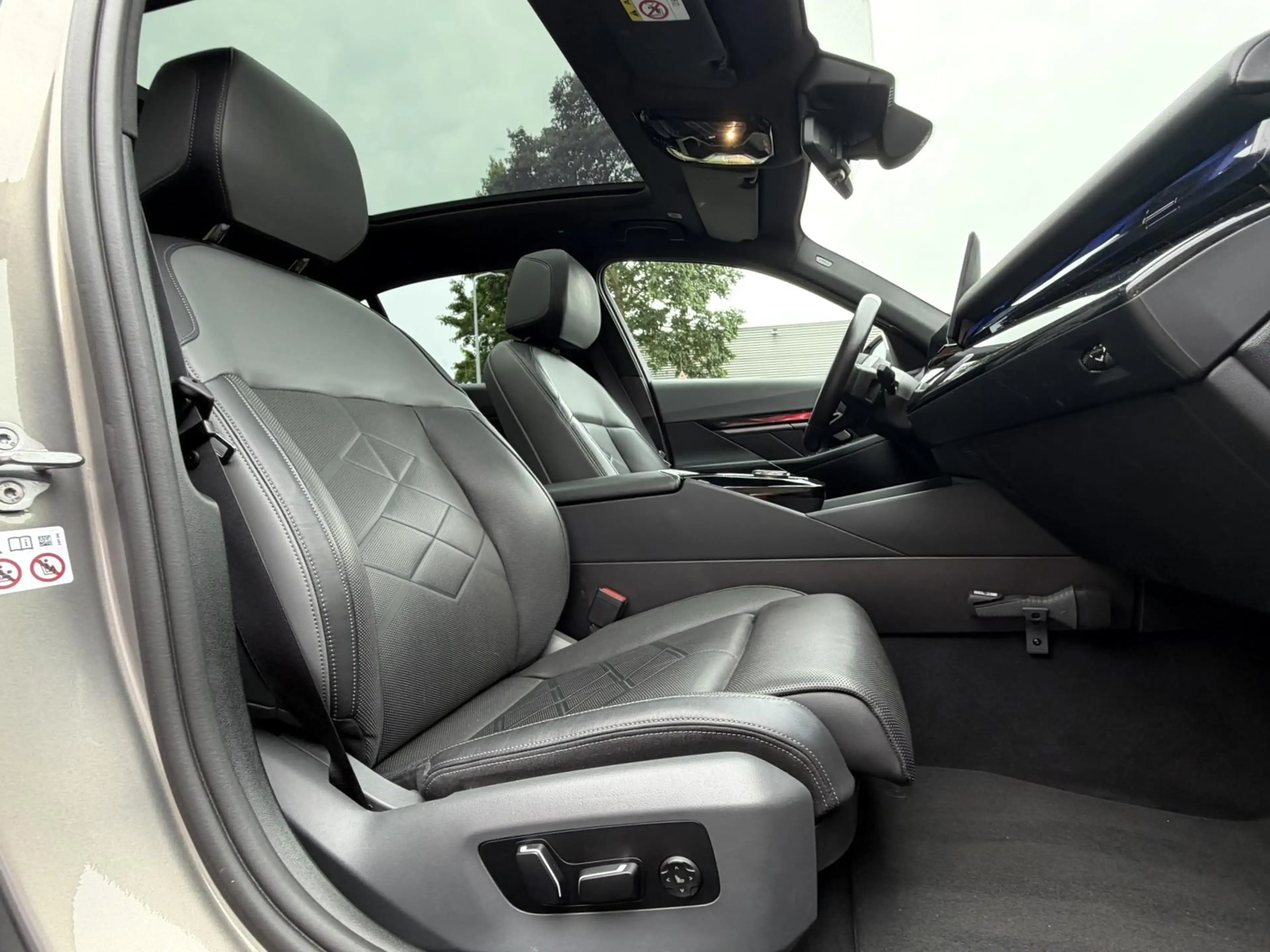 BMW i5 eDrive40 84 kWh M Sport Innovation | Zeer compleet — photo 6