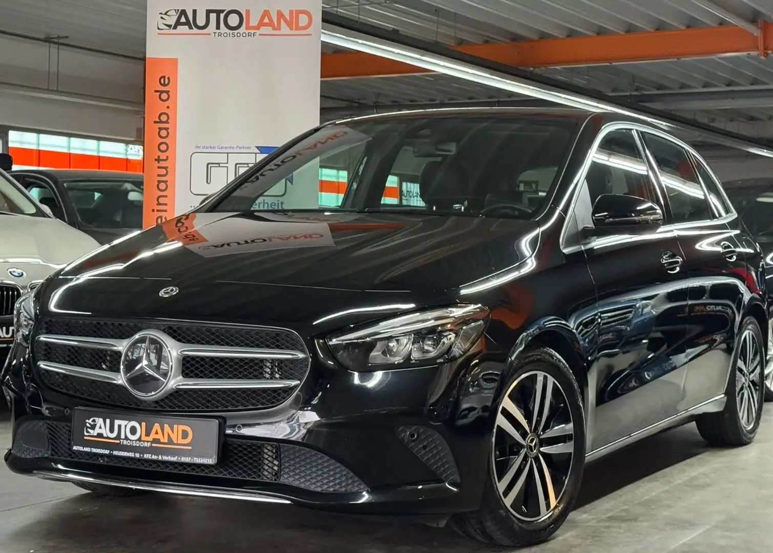 Mercedes-Benz B 200 *NUR 57TKM*AUTOM*LED*KAMERA*NAVI*AHK* Negro - 2