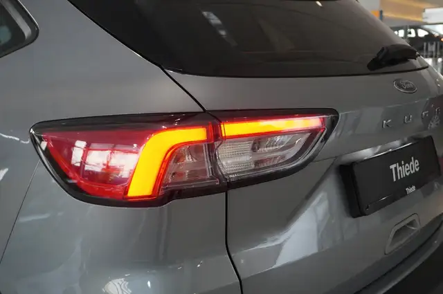 Ford Kuga view 8