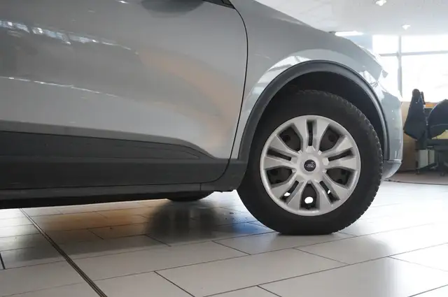 Ford Kuga view 6