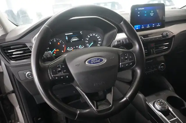 Ford Kuga view 15