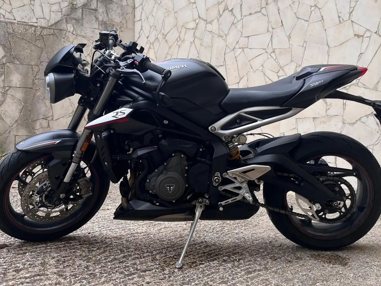 Triumph Street Triple 765