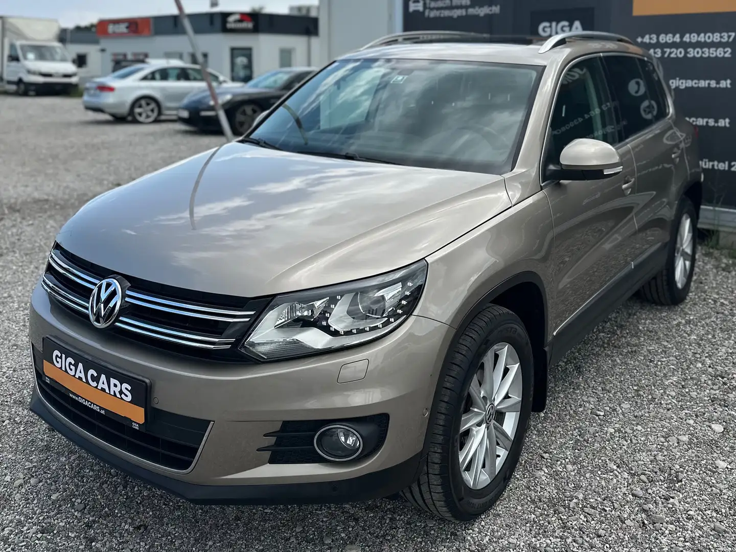 Volkswagen Tiguan 2,0 TDI BMT 4Motion Sky DPF DSG Giallo - 1
