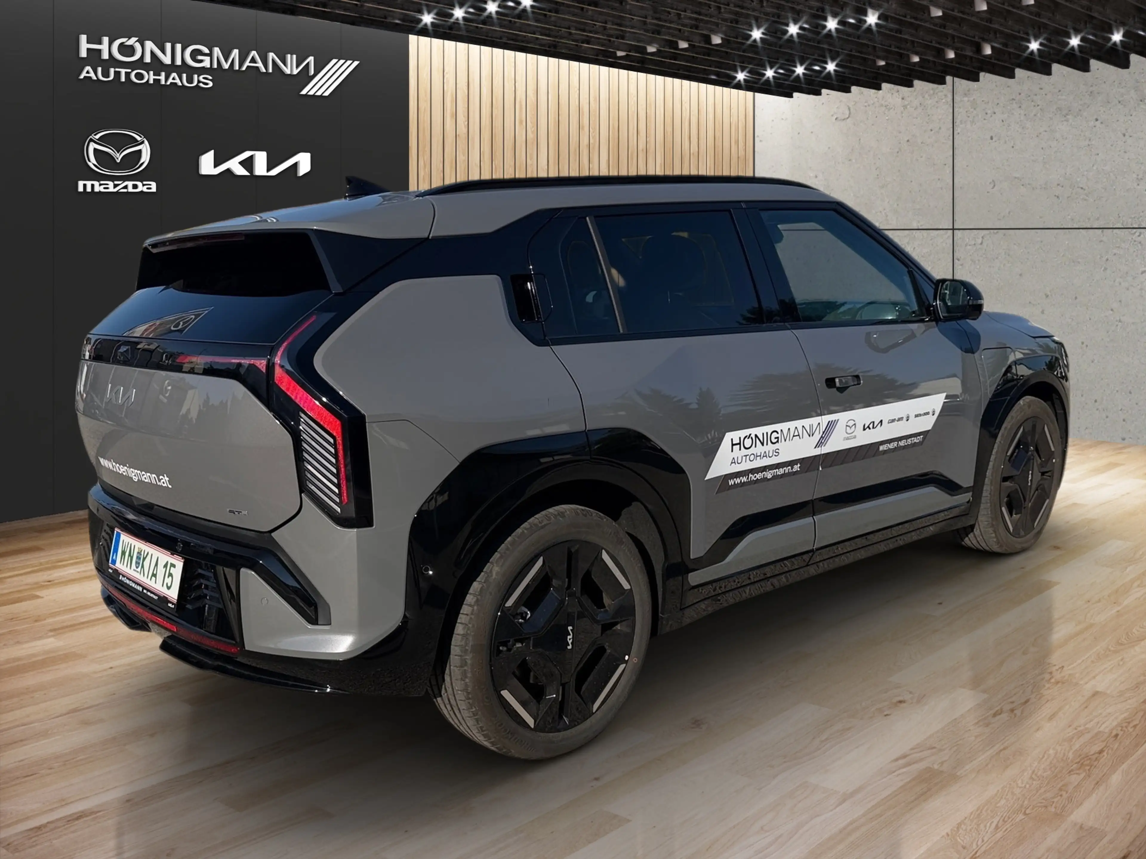 Kia EV3 EV3 FWD 81,4kWh Long Range GT-Line — photo 5