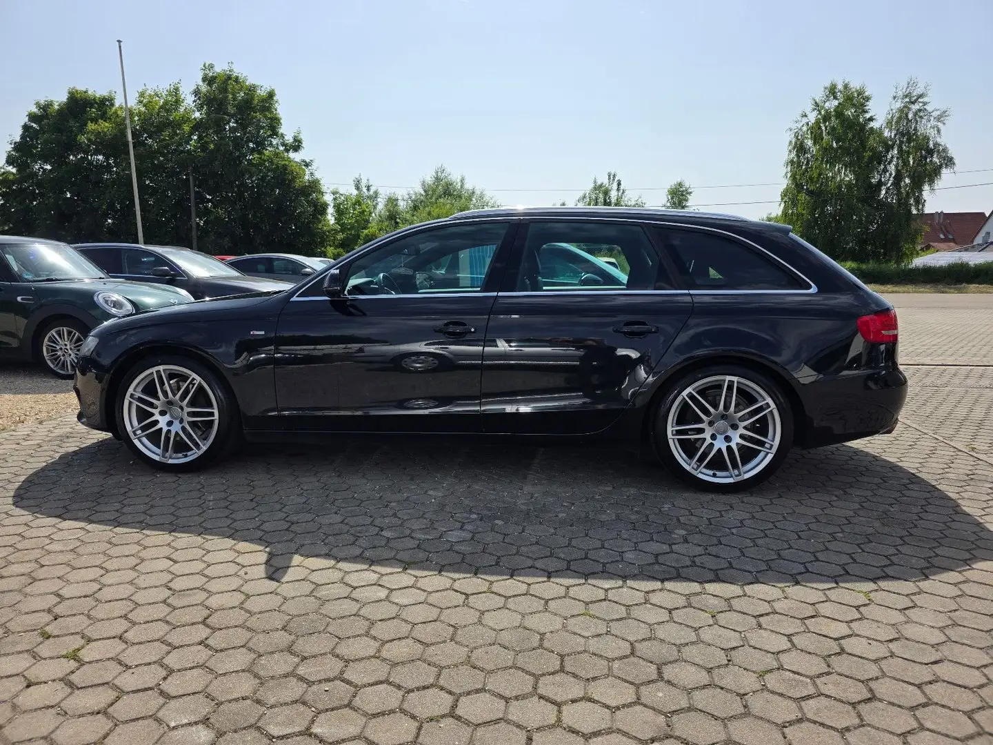 Audi A4 Avant S line Sportpaket/plus quattro /TÜV NEU Negro - 2