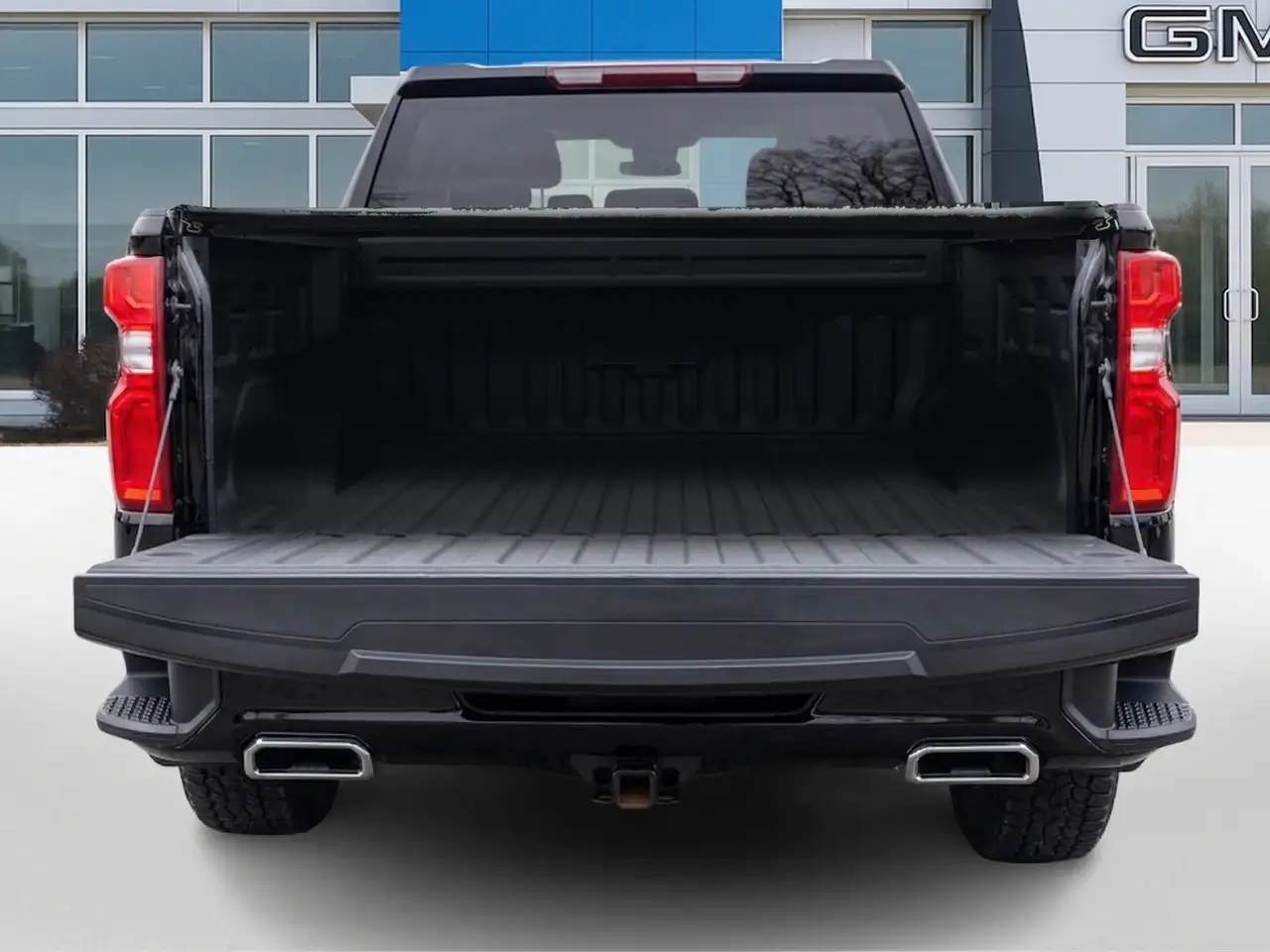 Chevrolet Silverado 1500 снимка Chevrolet Silverado 1500