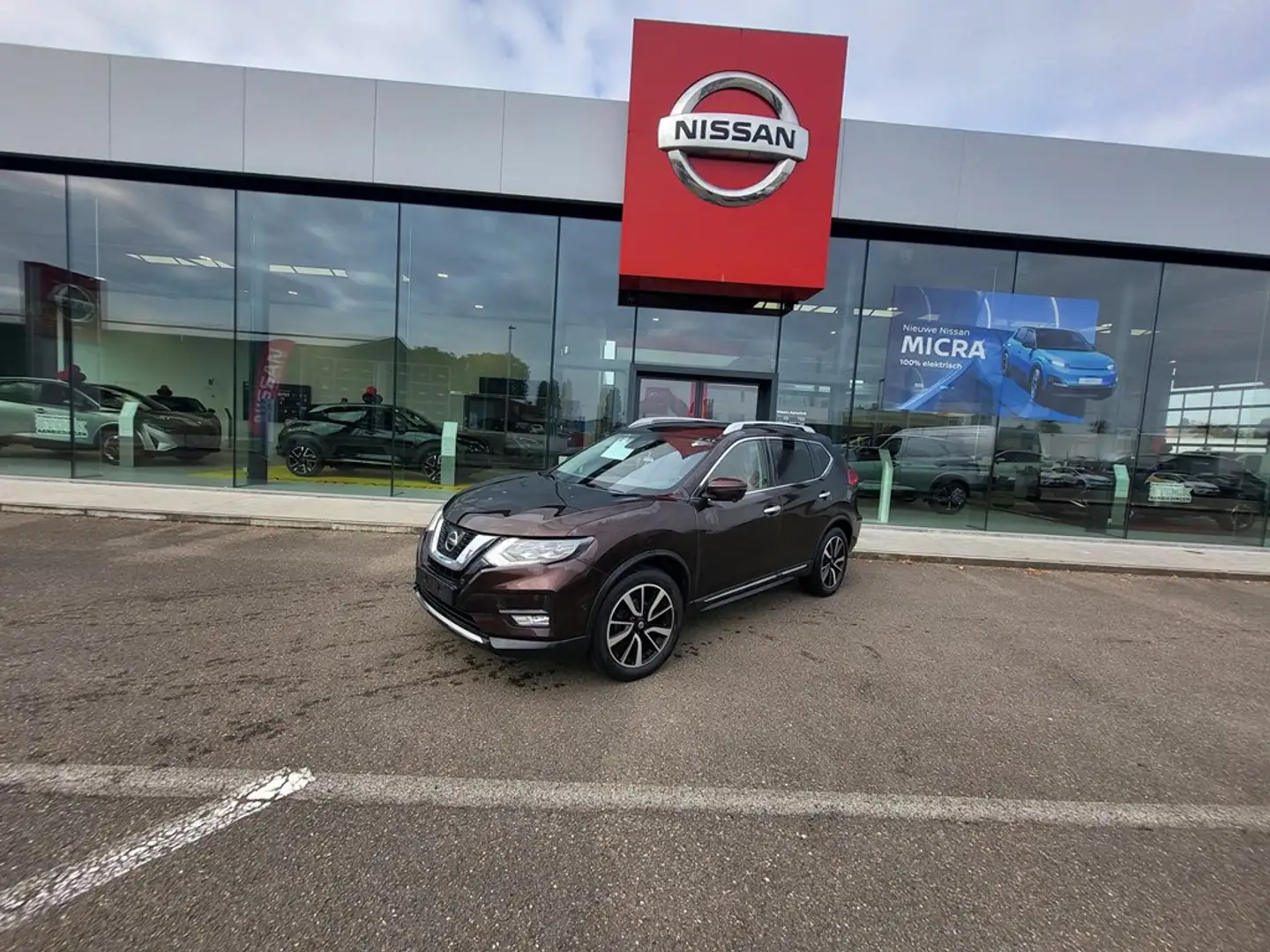 Nissan X-Trail DIG-T Tekna Marrón - 1