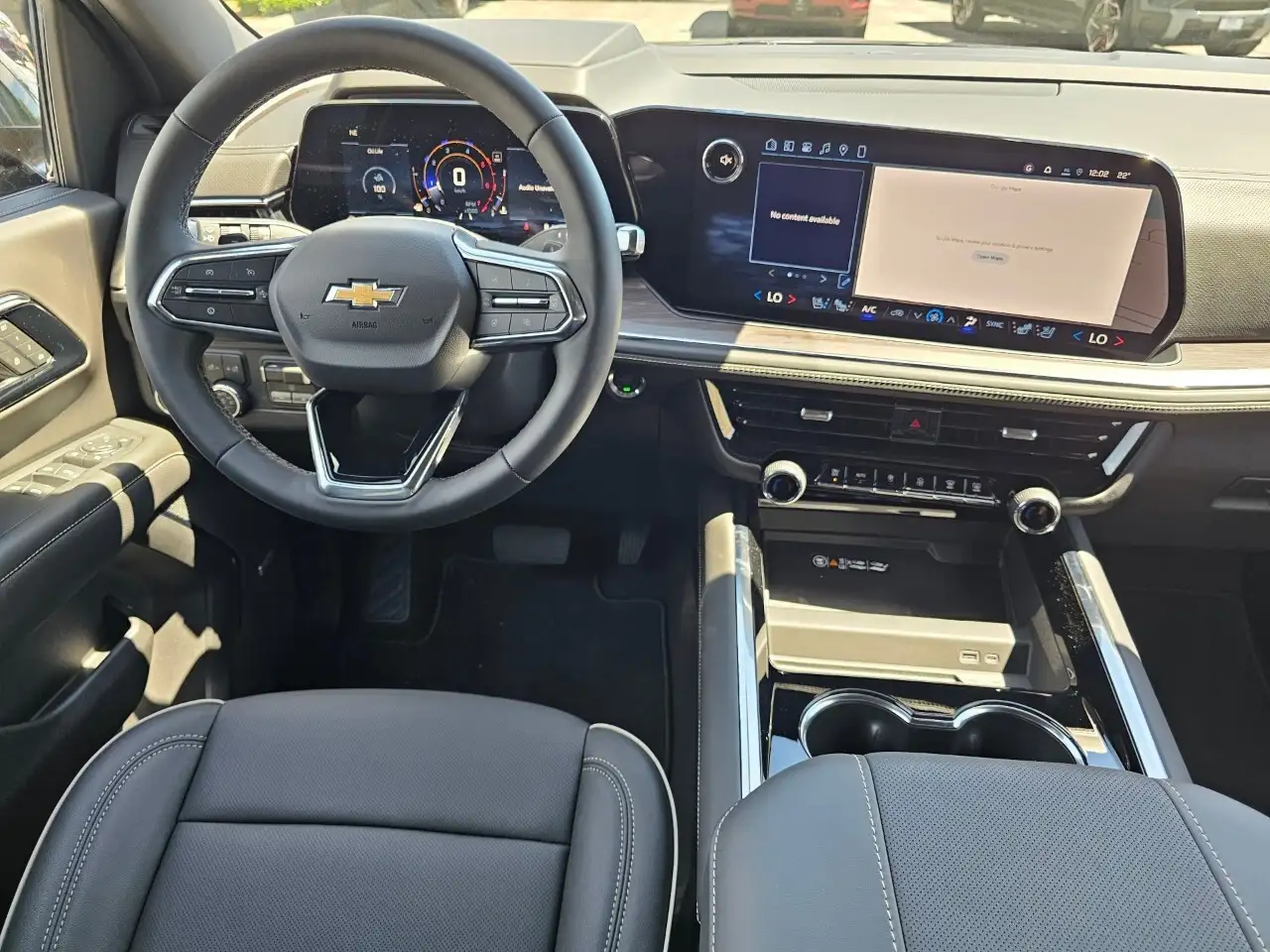 Chevrolet Suburban снимка Chevrolet Suburban