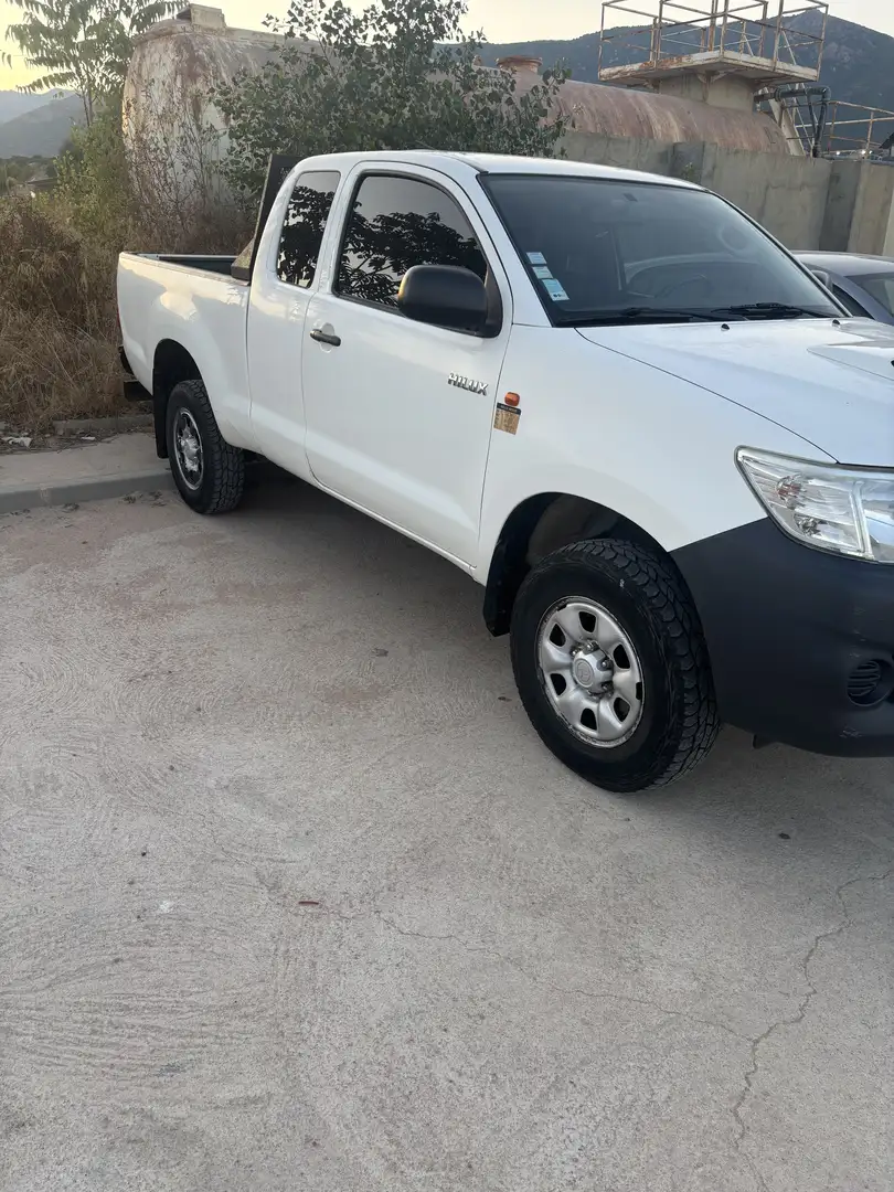 Toyota Hilux MC'11 X-TRA CAB 2.5L 144 D-4D 4x4 LECAP - 2