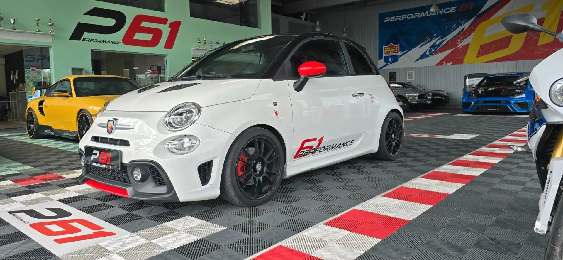 Abarth 500 595 Pista/ Indivuallumbau Weiß - 1