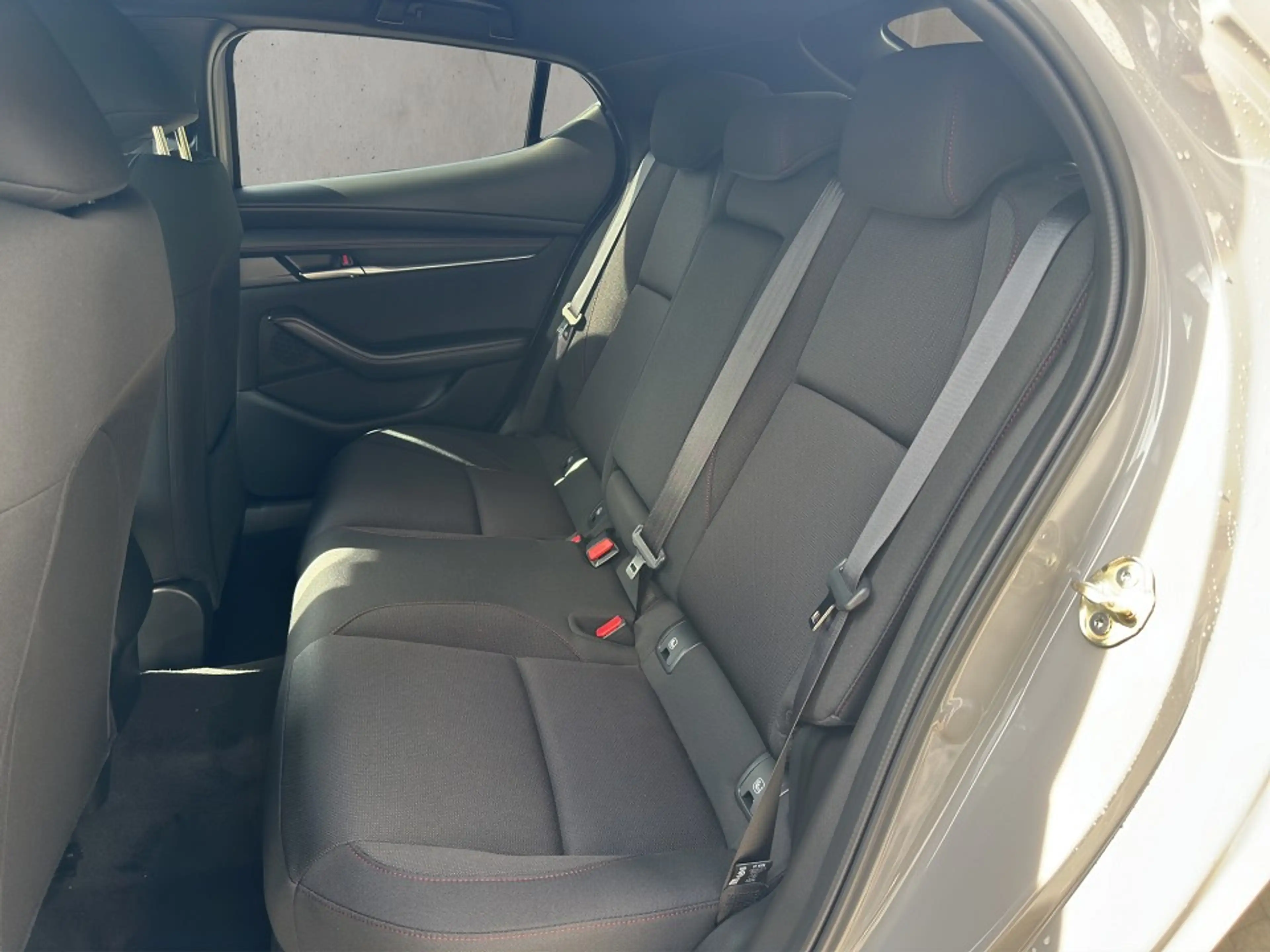 Mazda 3 HOMURA ++LED+KAMERA++ — photo 12