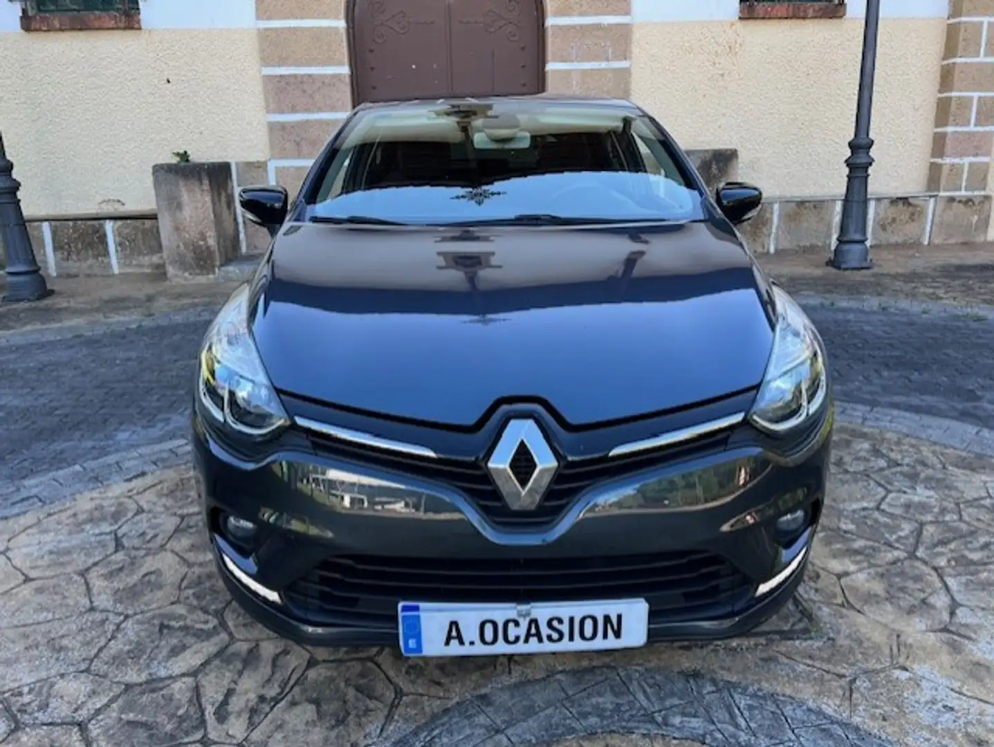 Renault Clio TCe Limited 55kW Gris - 2