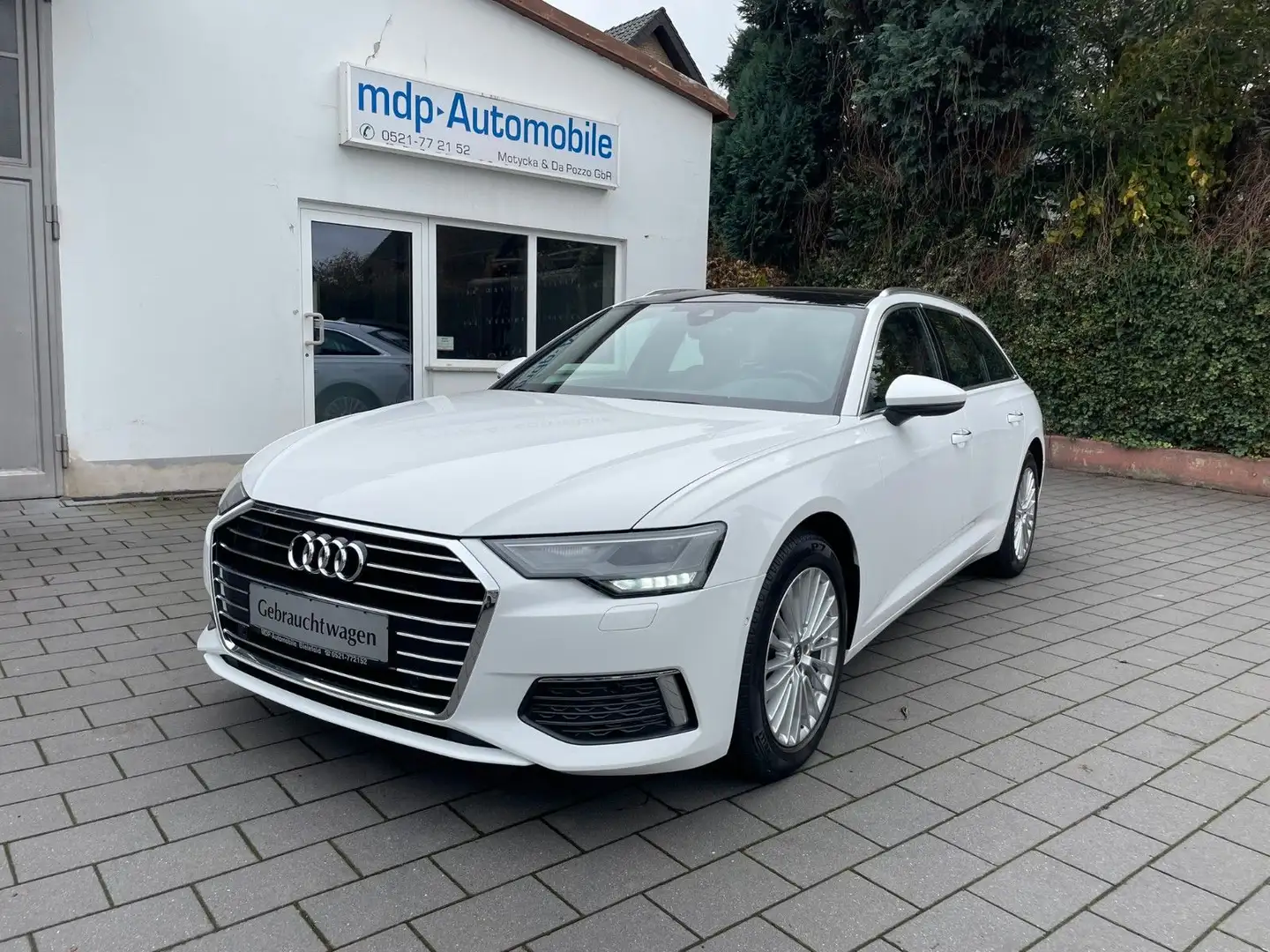 Audi A6 AV40 TDI S-TR*ALCANTARA/LEDER*PANO*AHK*18"* Weiß - 1