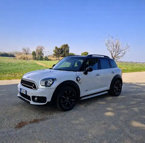 MINI Cooper Countryman Mini 1.5 Cooper SE Business Countryman ALL4 Automa