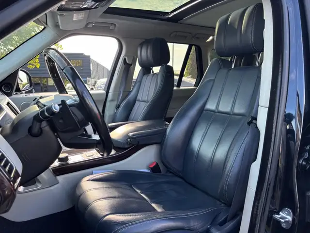 Land Rover Range Rover view 14