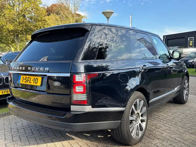 Land Rover Range Rover view 5