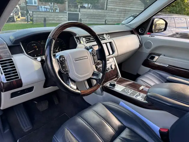 Land Rover Range Rover view 13