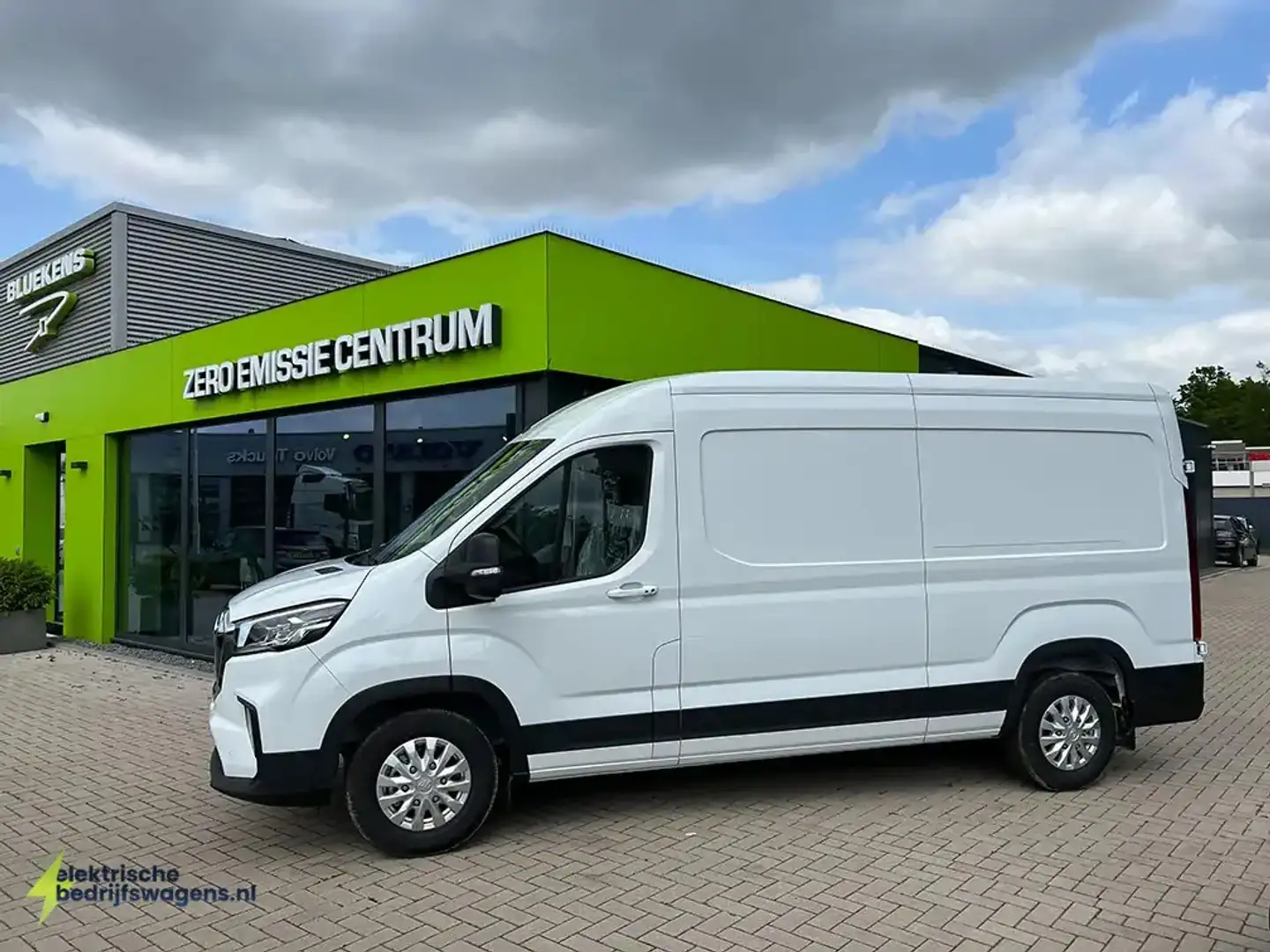 Maxus Deliver 9 E-DELIVER - L3H2 89 kWh Alb - 1